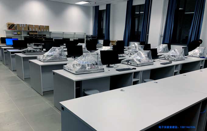 北京郵電大學(xué)電子實驗室搬遷
